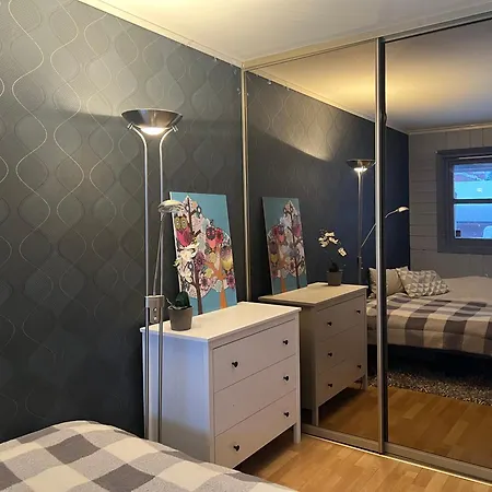 House With 5 Bedrooms Very Close To World Cup 25 In Granasen Holiday home
