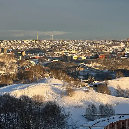 House With 5 Bedrooms Very Close To World Cup 25 In Granasen Σπίτι διακοπών