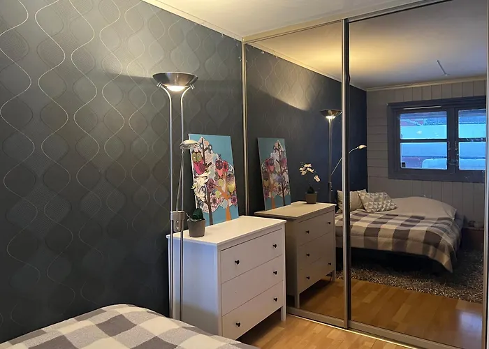 House With 5 Bedrooms Very Close To World Cup 25 In Granasen Dom wakacyjny