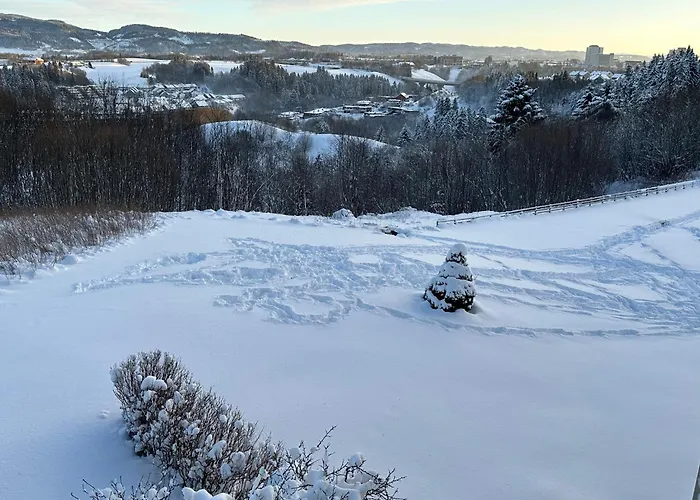 House With 5 Bedrooms Very Close To World Cup 25 In Granasen Vakantiehuis Trondheim